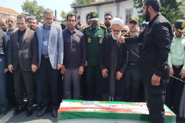 مراسم وداع با پیکر سرباز مدافع وطن پارسا شکوهی