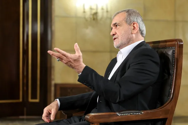 پزشکیان: رژیم صهیونیستی حملات غیرقانونی آغاز کرد ایران از تمامیت ارضی خود دفاع مشروع کرد