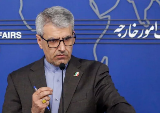 سخنگوی وزارت امور خارجه: باید مطمئن شویم که آیا آمریکا وقتی درباره دیپلماسی صحبت می‌کند، واقعا جدی است یا اینکه بار دیگر بخشی از تاکتیک‌های آنها برای ایجاد مشکلات بیشتر برای منطقه و کشور من است.