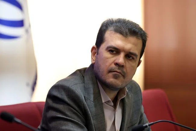  آقای افشین، معاون رییس جمهور در امور علمی و فناوری و اقتصاد دانش بنیان آقای خیاطیان، دبیر کارگروه تخصصی صندوق های پژوهش و فناوری درود