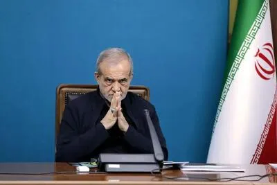  روزنامه اصلاح‌طلب: آقای رئیس‌جمهور! چرا به اسم وفاق، در برابر شورایعالی فضای مجازی کوتاه می‌آیید و حقوق مردم را نادیده می‌گیرید؟