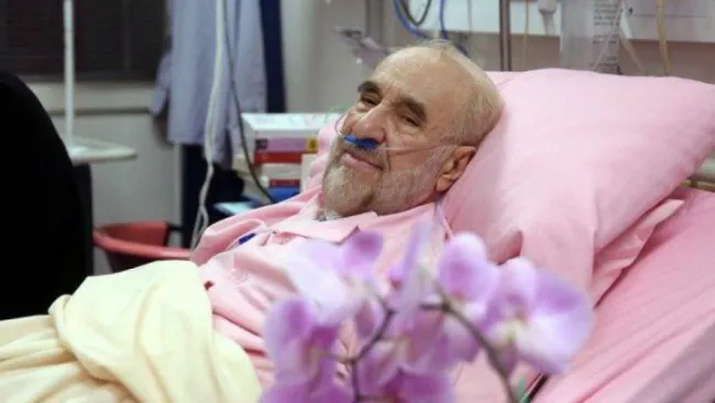  گزارش تیم پزشکی سید محمد خاتمی از آخرین وضعیت درمان وی