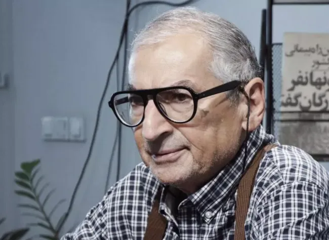 صادق زیباکلام