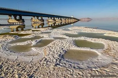  سخنگوی صنعت آب ایران گفت که دریاچه ارومیه قابل احیاست