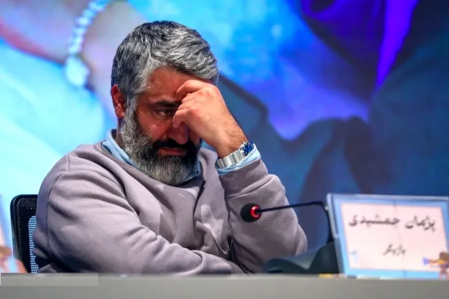 هنوز موجعلی تمام نشده موجپژمان شروع شد؛ حالا بفرمایید گل‌های تو خونه با موج جدید چه می‌کنید؟ خوبید؟ 