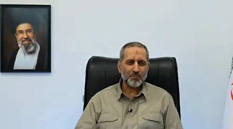  سردار سرتیپ پاسدار سید مجید موسوی، فرمانده نیروی هوافضای سپاه پاسداران در حالی از ۱۰۰ شب حضور‌ مردم در میادین تقدیر میکند که...