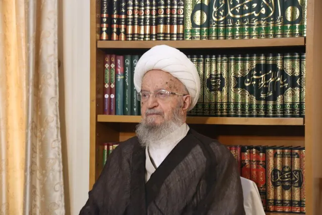 پیام مشروح آیت‌الله ناصر مکارم شیرازی در روز اقامه نماز میت در تهران توسط آیت‌الله شیخ جعفر سبحانی