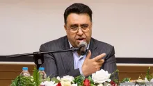  جهانبخش خانجانی، عضو شورای مرکزی حزب کارگزاران سازندگی: اگر قرار است با آمریکا مذاکره کنیم، چرا با واسطه‌های رده چندم؟