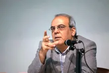  عباس عبدی، تحلیلگر سیاسی اجتماعی: باید از جنگ پرهیز شود؛ به استقبال جنگ برویم مردم همراهی نمی‌کنند