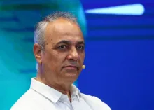  زیدآبادی: اگر توافقی شود و کسانی بخواهند مخالفت داشته باشند، همان کاری را با آنها می‌کنند که جلوی مجلس کردند!