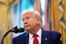 ترامپ: دوست دارم از درگیری با ایران اجتناب کنم