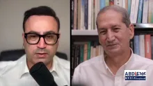  حاتم قادری: من هم معتقدم آقای رضا پهلوی مستبد نیست؛ اما آیا دیگران هم اجازه می‌دهند که نباشد؟!