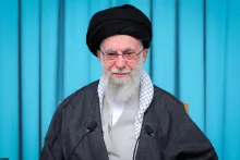 رهبر جمهوری اسلامی: در وضع کنونی مذاکره با دولت آمریکا هیچ سودی برای ما ندارد، هیچ ضرری را هم از ما دفع نخواهد کرد