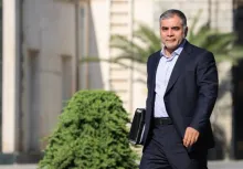  آقای وزیر نفت درود وزارت نفت و شرکت های چهارگانه امور بین الملل و بازرگانی و امور مالی ندارند؟