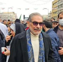  خوب همزمان با پایان مذاکرات در #عمان، امیر دریابان #علی_شمخانی امروز در راهپیمایی شرکت #علنی کرد