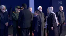  حضور سردار سرلشکر پاسدار محسن رضایی با لباس رسمی در تالار وداع با پیکر رهبر دوم جمهوری اسلامی در کنار سران سه قوه و غلامعلی حداد عادل مشاور عالی رهبر دوم، در غیاب سرپرست و جانشین فعلی ستاد کل نیروهای مسلح...
