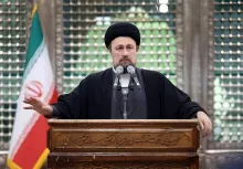 تکرار تاریخی سخنان آیتالله سید علی خامنهای (سکوت خواص) از سوی سیدحسن خمینی: گاهی سکوت کردن دروغ گفتن است